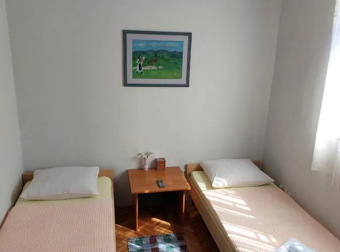 Lägenhet Stan Centar U Stocu